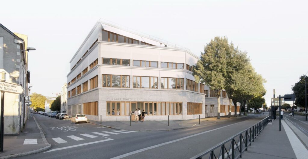 723170 PETIT GUILLOUARD 3 1024X530